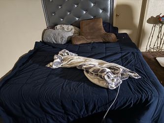 King size bed