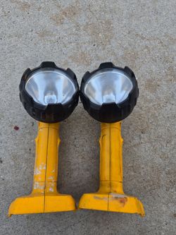 Dewalt battery handlelights
