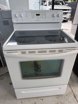 Frigidaire White Electric Range Stove