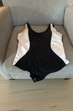 Women’s Black And White Bathing Suit