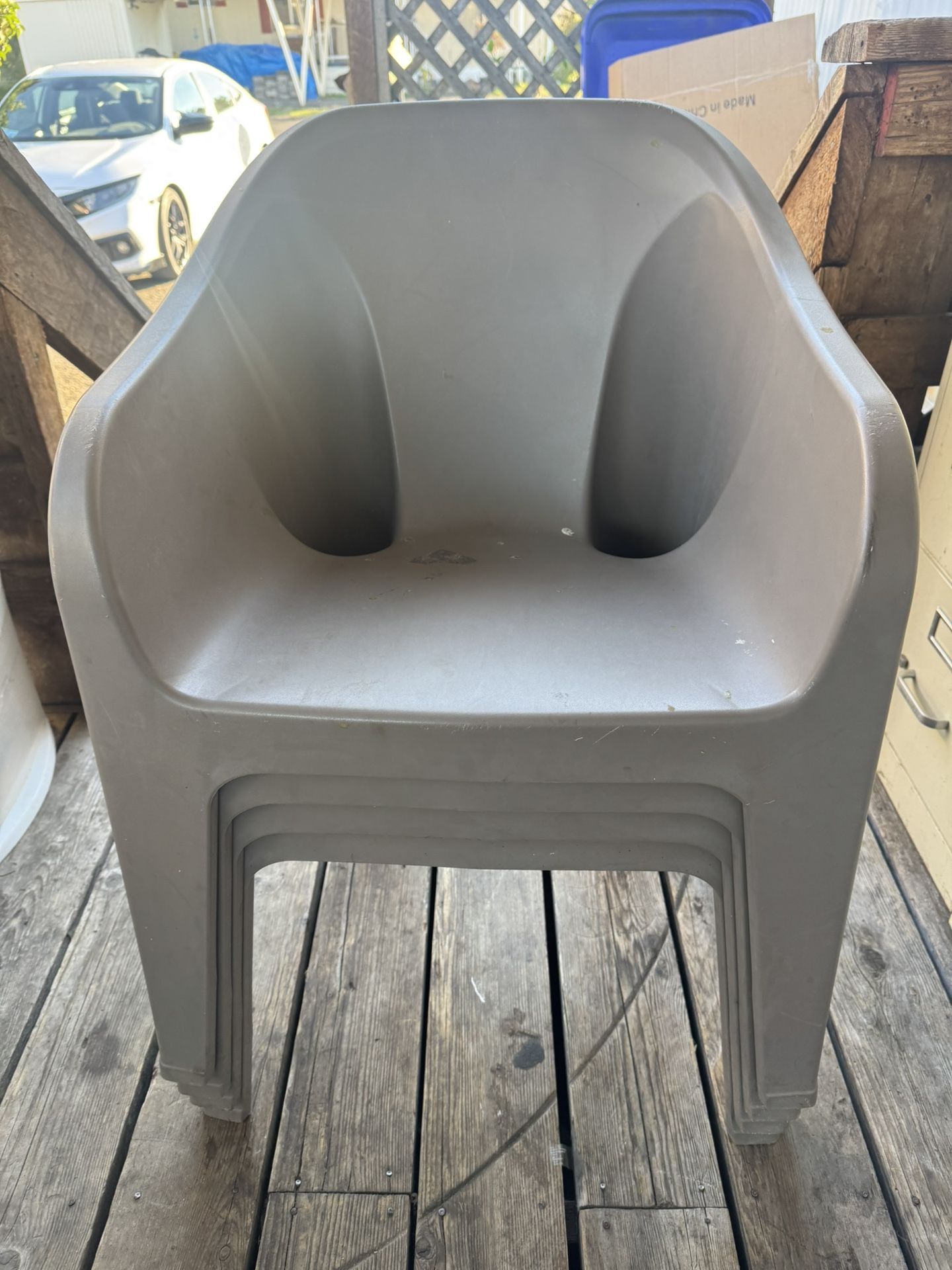 4 Wide Stackable Chairs