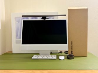 Apple iMac M4 – Silver – 16GB RAM / 512GB SSD + BenQ ScreenBar Halo 2