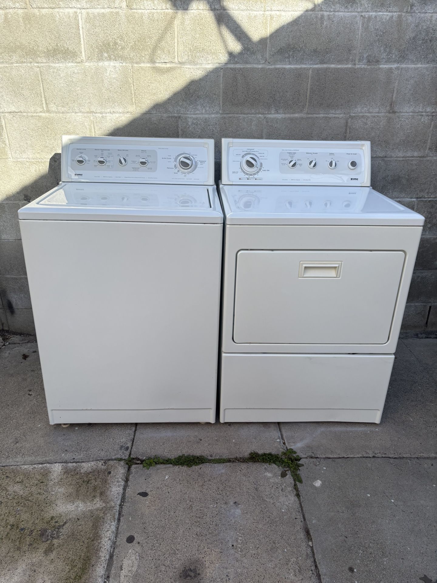 Kenmore Washer And Gas Dryer Set