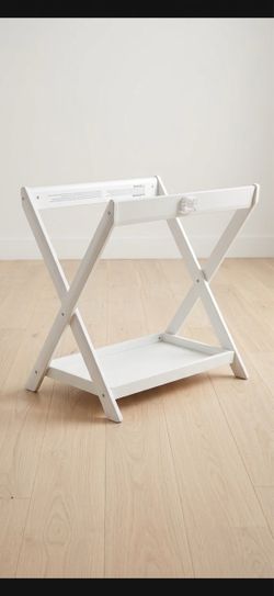 Brand New Uppa Baby Bassinet Stand