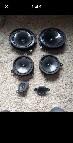 Toyota Camry OeM Speakers