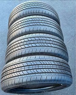 🎃 215 55 17 Michelin Tires Con 80% de Vida Las 4