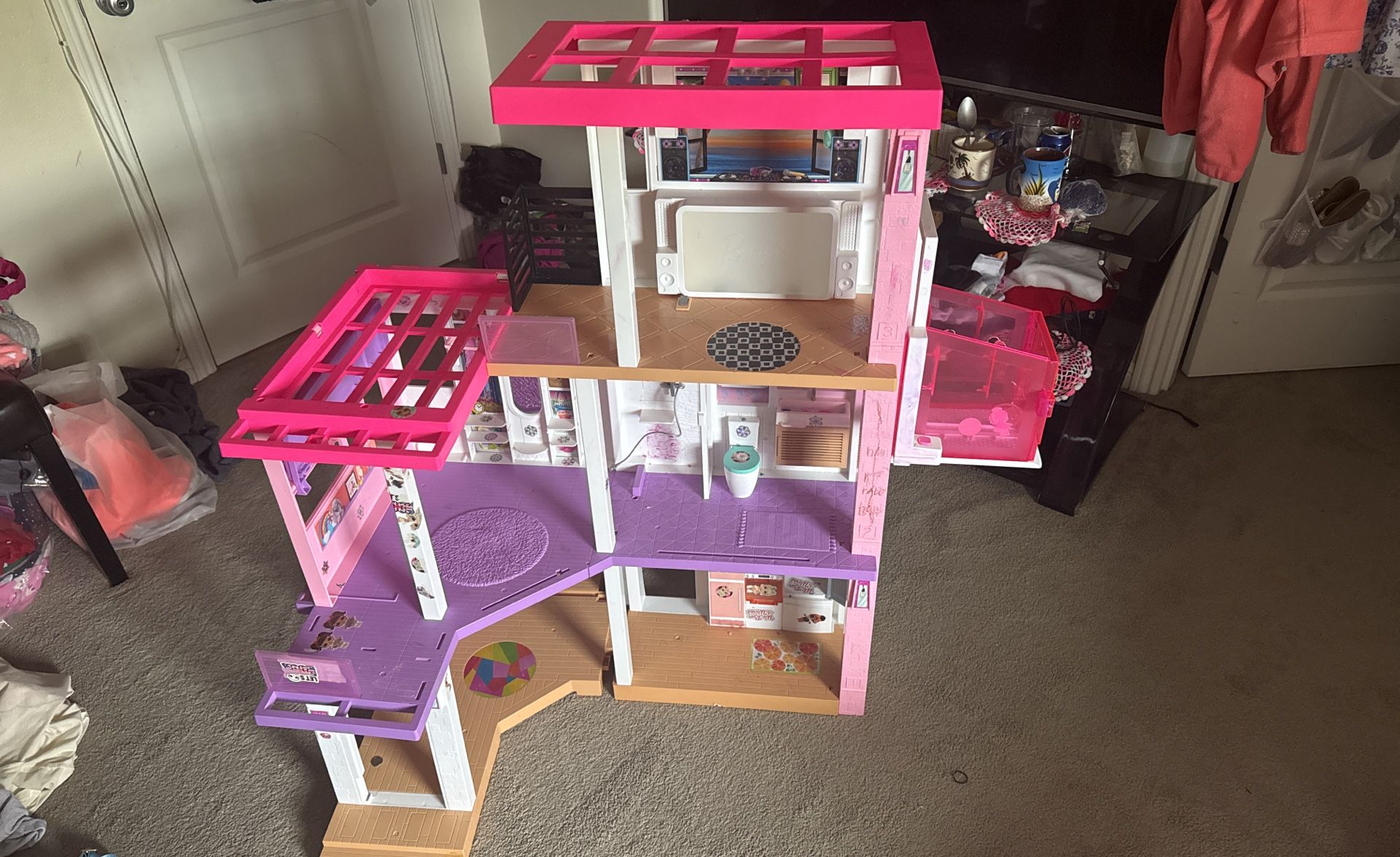 Doll House
