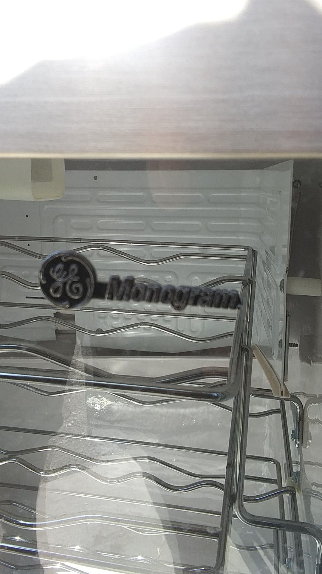 GE Monogram wine chiller/miny fridge .with glass door