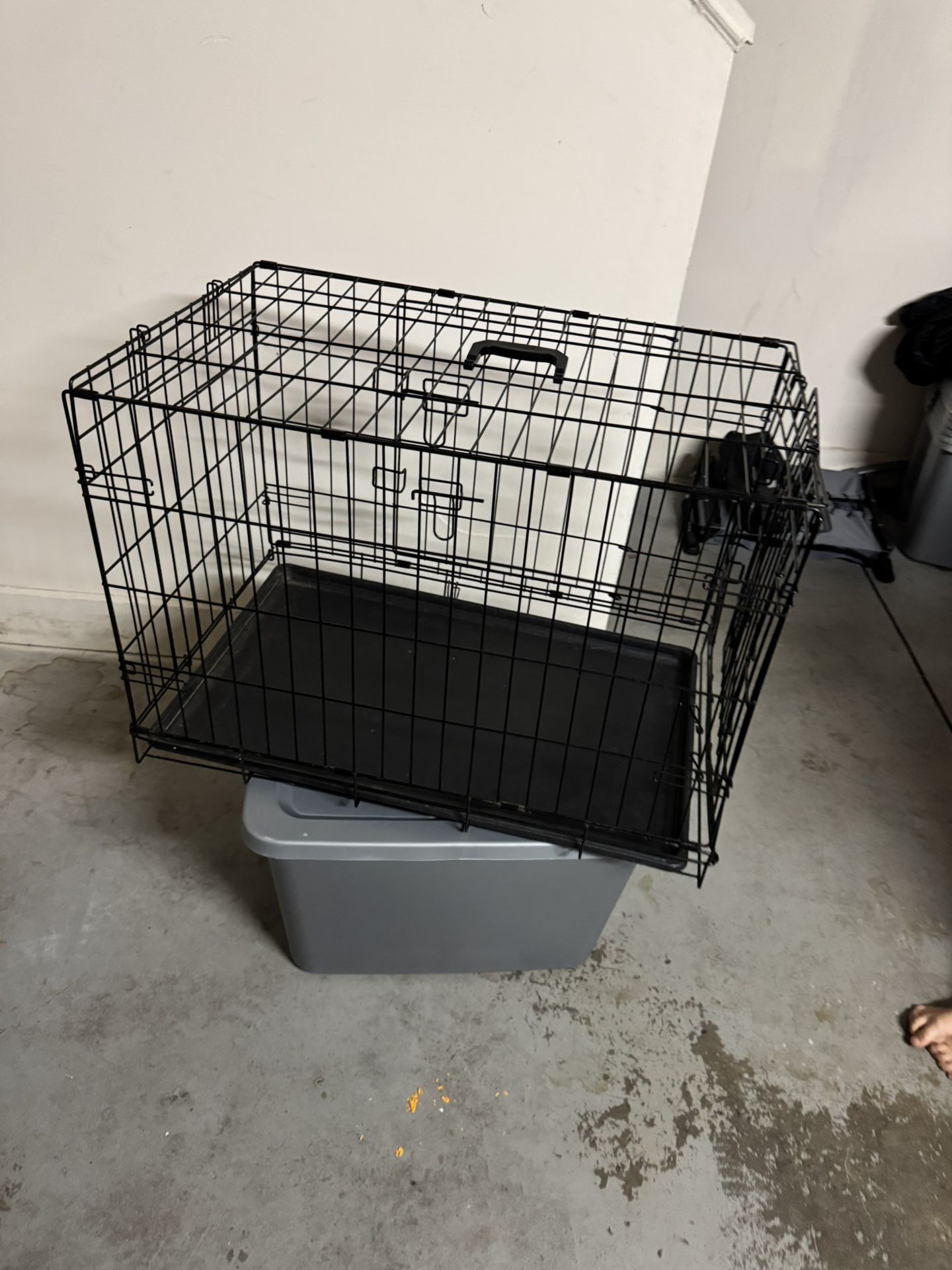 Medium Size Dog Crate