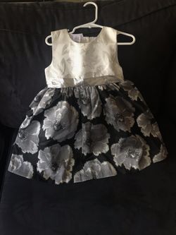 Girls dresses size 4& 5