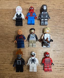 Lot of marvel lego minifigures