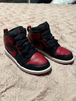 Jordan 1’s Mid 1y