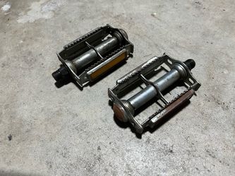 Vintage Rat Trap Bike Pedals