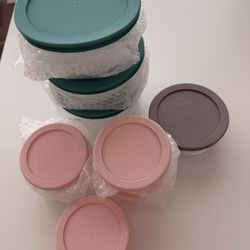 Pyrex Glass Containers