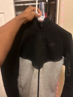 Nike tech