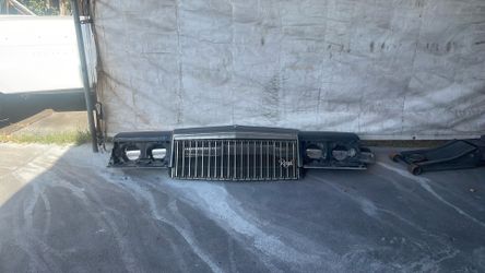 81-87 Buick Regal header panel