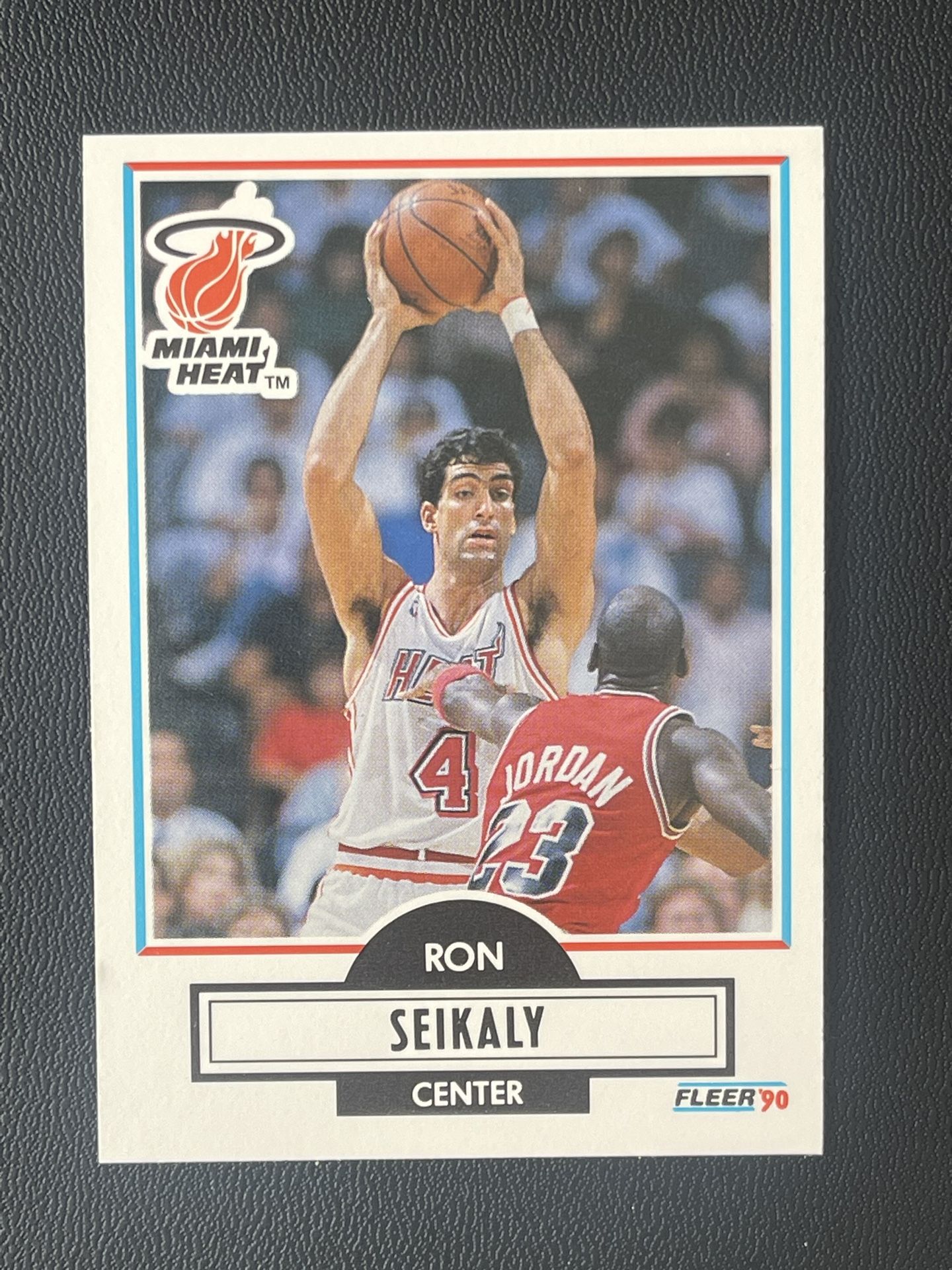 rare michael jordan cards card from later career found in collection Super Rare Michael Jordan Chicago