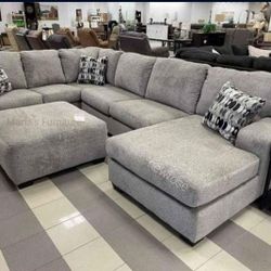 3 PIECES LARGE U SHAPE SECTIONAL COUCH 