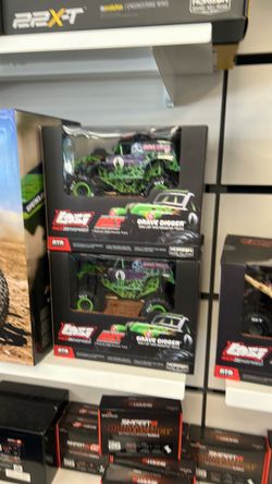 Losi LMT grave digger