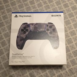 Playstation 5 Gray Camouflage Controller