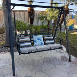 Porch Swing Used What You See In The Picture Is What You Get 