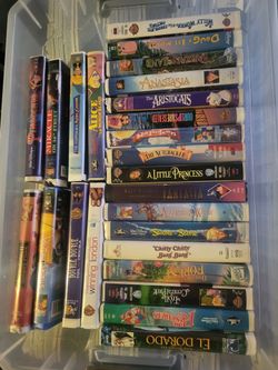 VHS Lot of 114 videos,