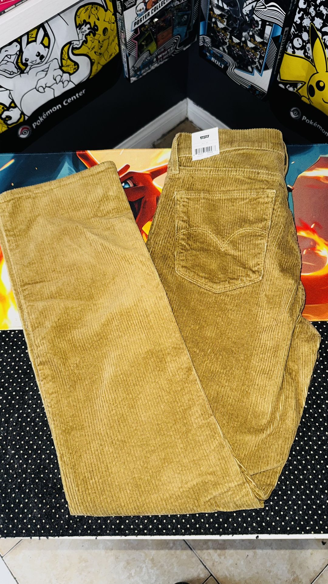 Levi’s Corduroy Jeans Size 29x32 Brand Now 