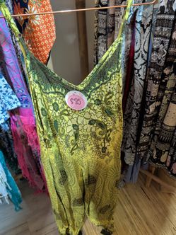 Yellow Green Paisley Print Spaghetti Strap Romper
