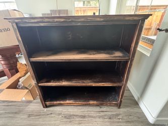 Dark wood 3 shelf bookcase