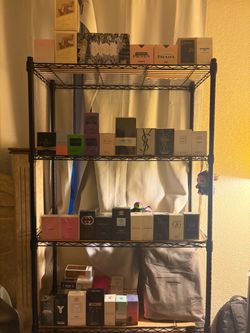 Perfumes & Colognes