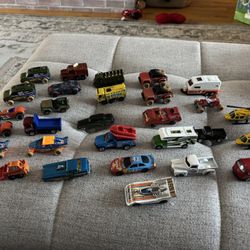(29) Vintage Diecast Car Toys - Hot Wheels Matchbox Lesney 