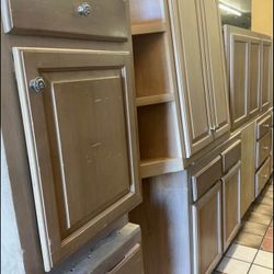 Maple Wood Cabinets 