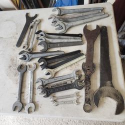 Mereic And Sae Wrenches