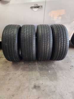 4 Bridgestone DriveGuard Plus 235/55R18 100V Tires