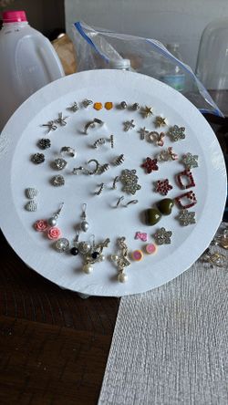 🌹nice New Earrings $2.50 Each Pair