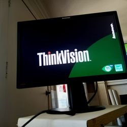 Lenovo Widescreen 24" LCD Monitor