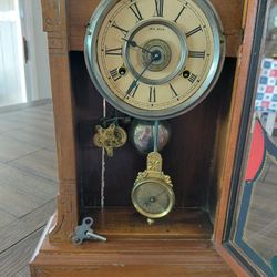 Antique Clock Best Offer