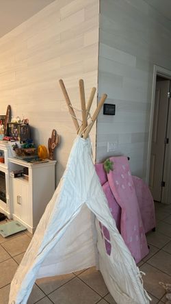 Kids teepee