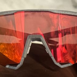 100% Sunglasses 