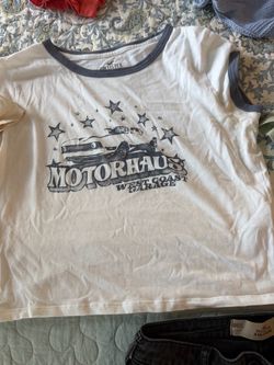 Hollister shirt sz M