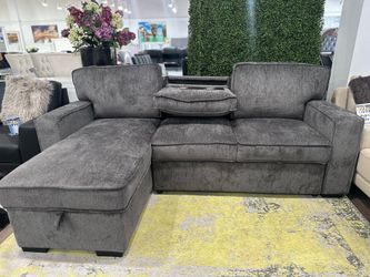 Special Sale ‼️ Gorgeous Grey Pull Out Sleeper Sectional Available Limited Time Only $599