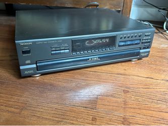 Technics 5 Disc CD Player