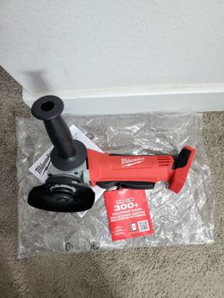 Milwaukee 4 1/2" Cut-off Grinder M18