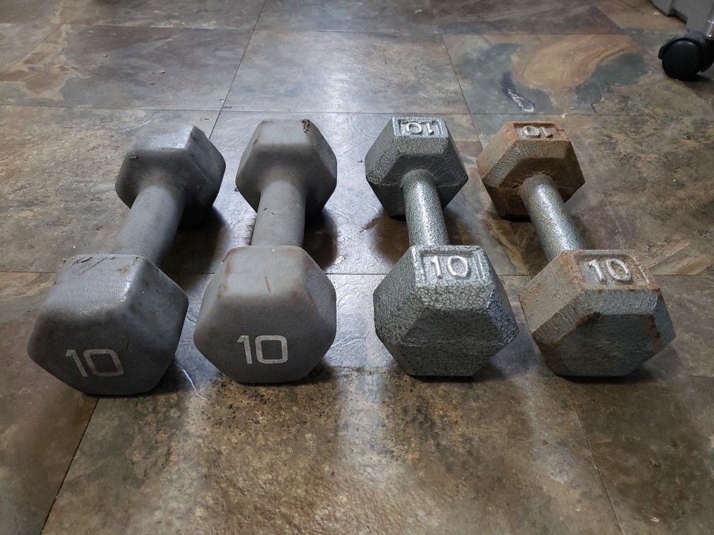 2 pairs of 10 lb dumbbells