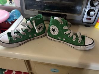 Converse Shoes Size 1