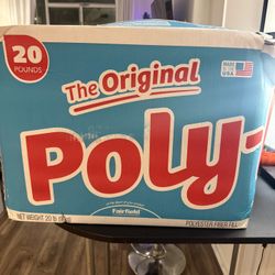 Poly-Fil 20 lb Fiber Fill – New / Sealed Box