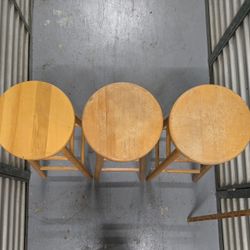 29" Wooden bar stools