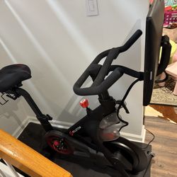 Peloton Bike+