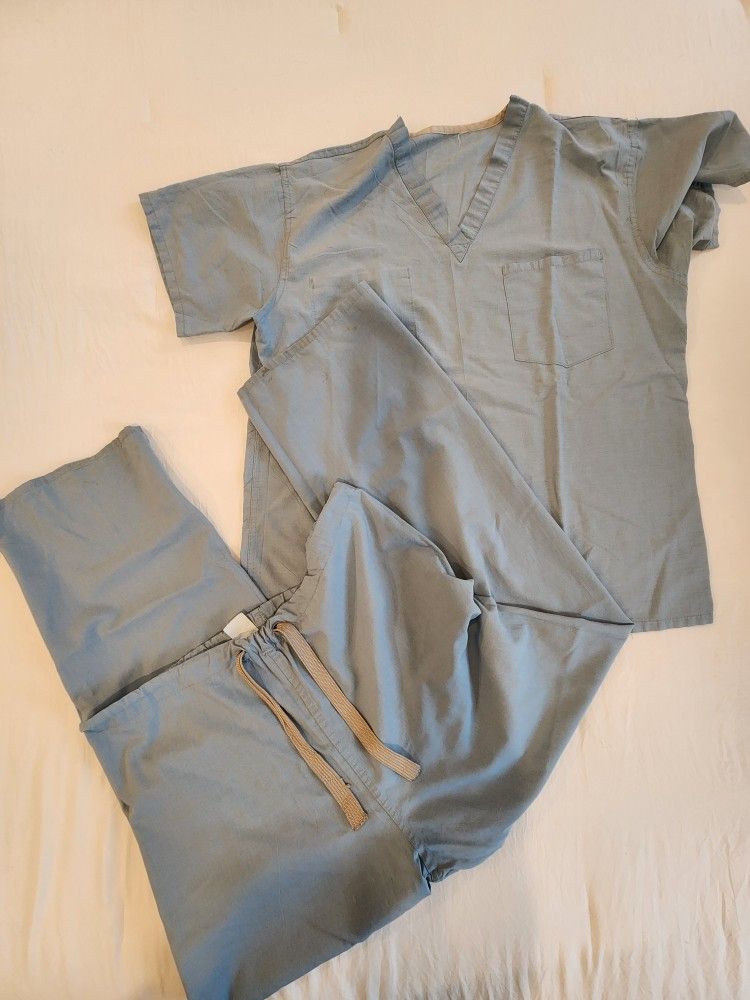 Scrubs Size Medium Unisex Men Women Medline Green Medline Hospital Doctor Nurse Medical Halloween