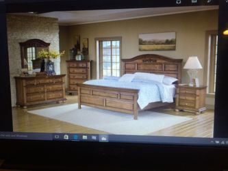 Bedroom set